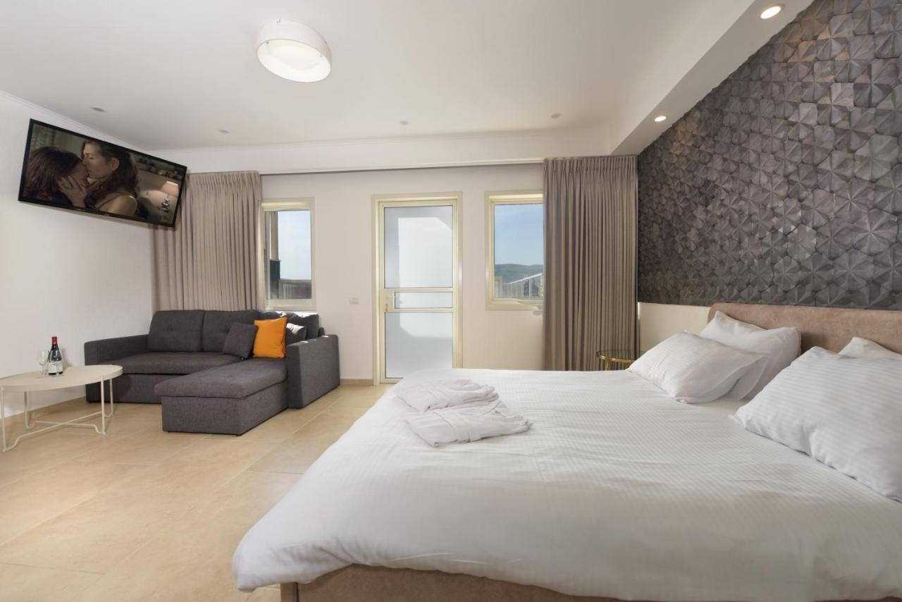 El viso verde luxury suites Had Nes Extérieur photo