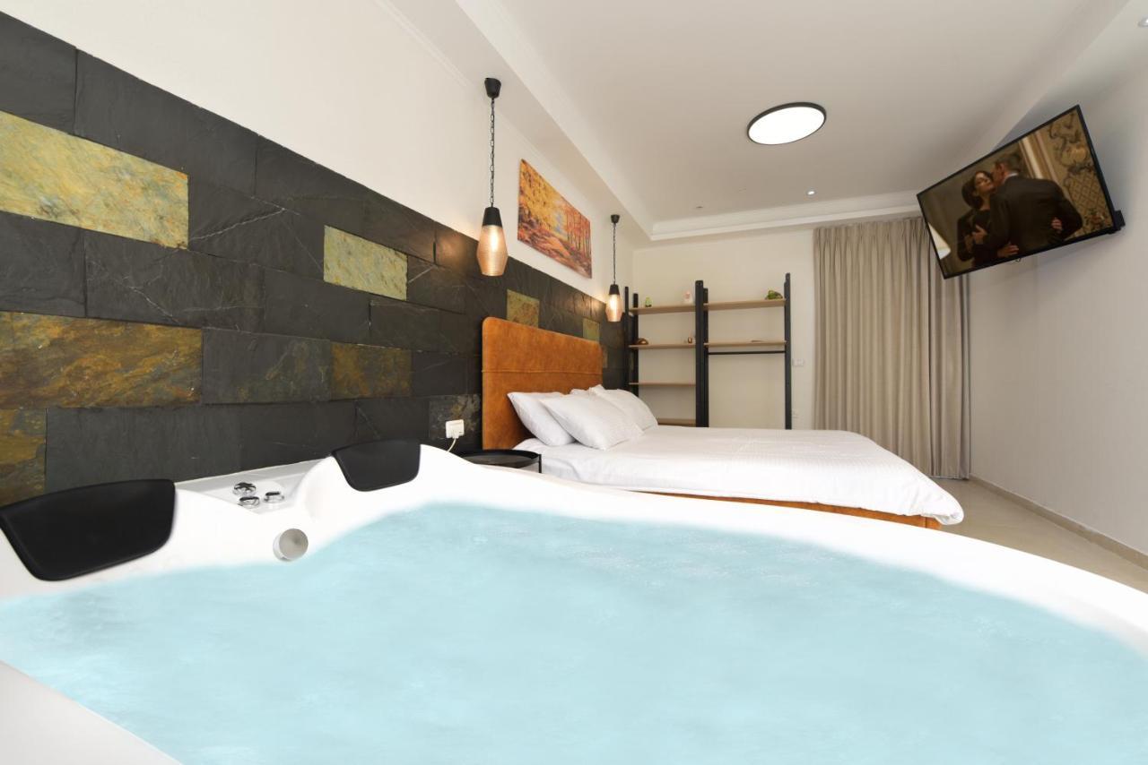El viso verde luxury suites Had Nes Extérieur photo