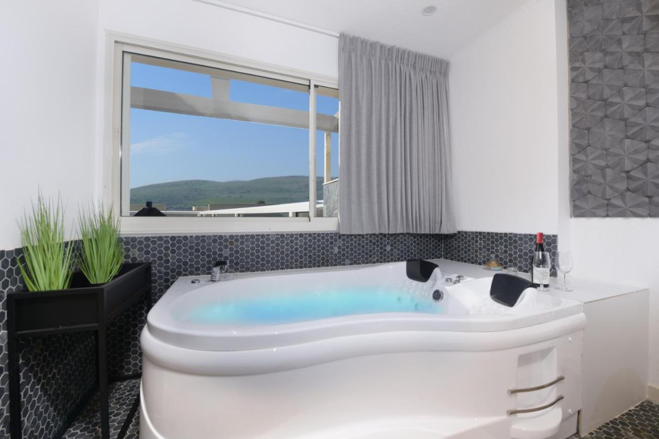 El viso verde luxury suites Had Nes Extérieur photo