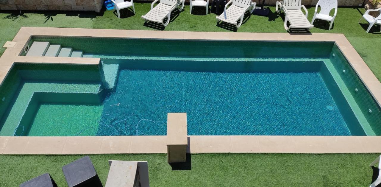 El viso verde luxury suites Had Nes Extérieur photo